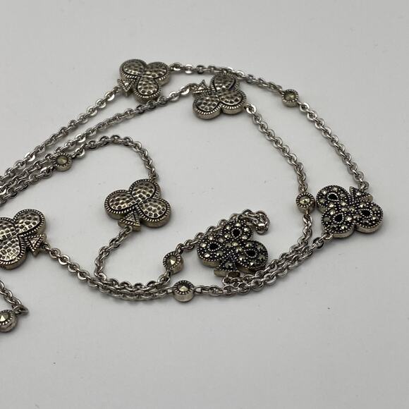Vintage-Style Silver-Tone Club/Clover Pendant Necklace - Picture 8 of 9